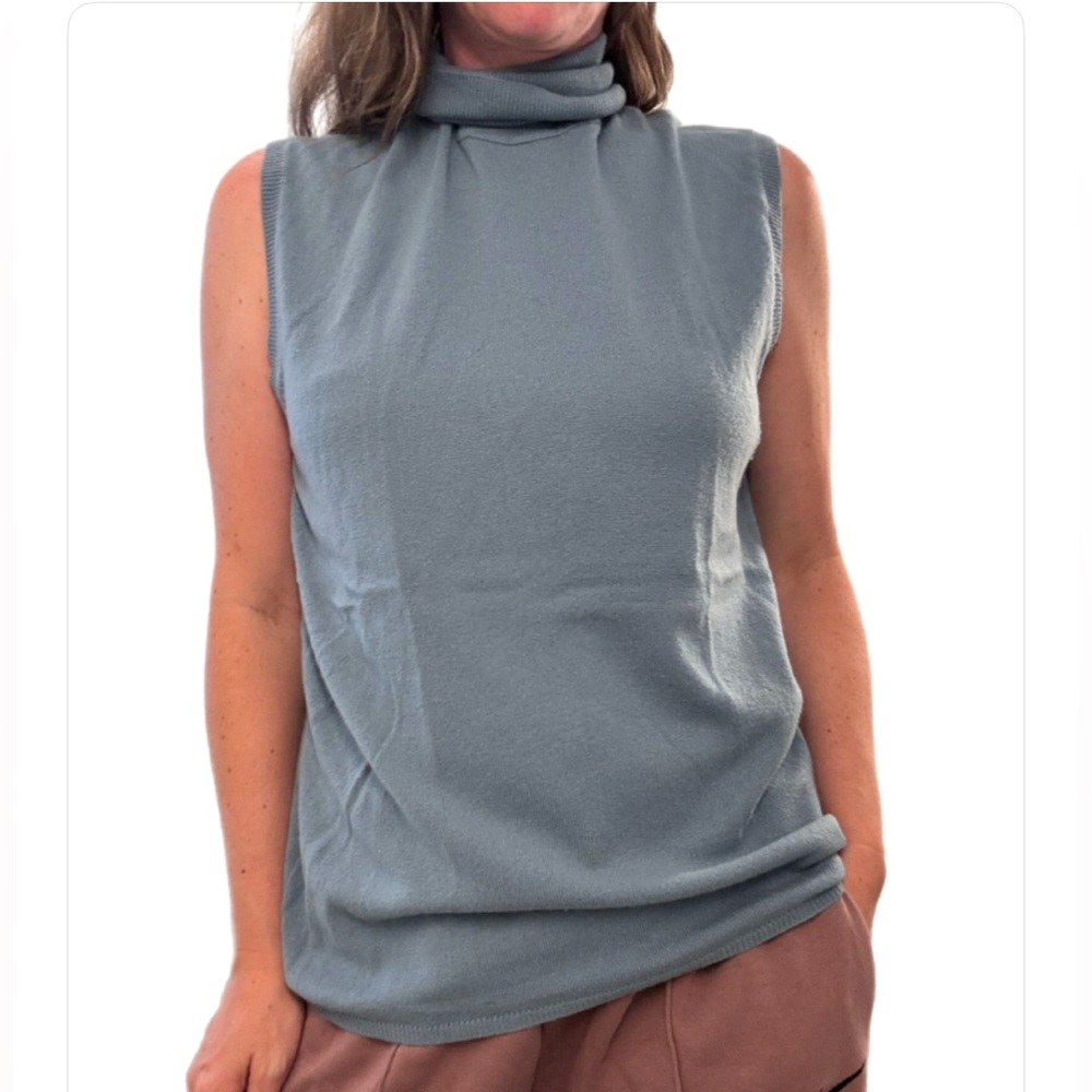 Luciano Barbera Cashmere Turtleneck Sleeveless Sweater Womens Italy